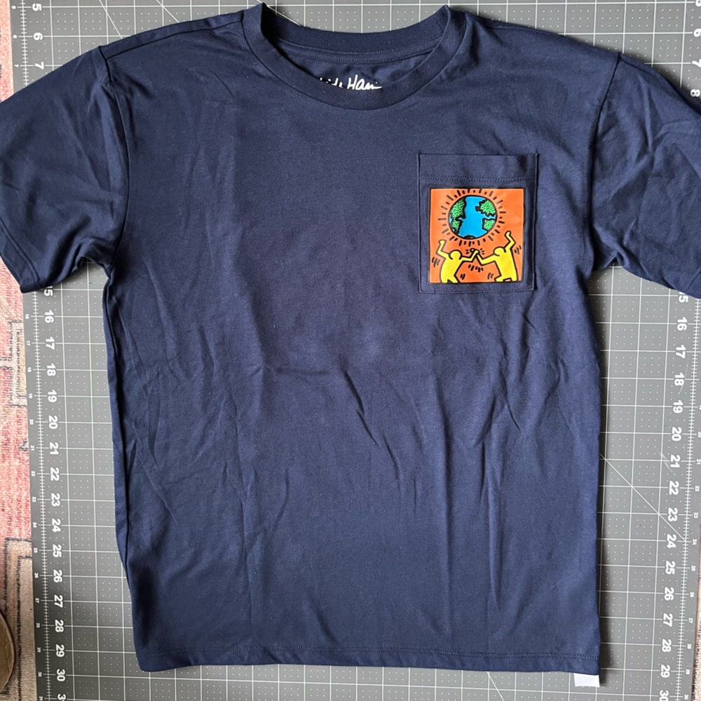 NWOT Keith Haring pocket tee kids size 14/16 navy
